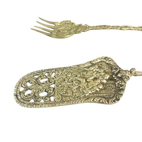 Vintage Ornate Brass Cake Server & Fork Set With Intricate Dutch Village Scene D - Picture 3 of 10
